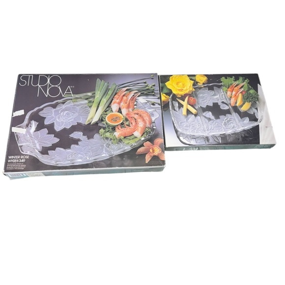 Studio Nova Vintage Winter Rose Set of 2 Trays Japan Floral - Picture 1 of 16